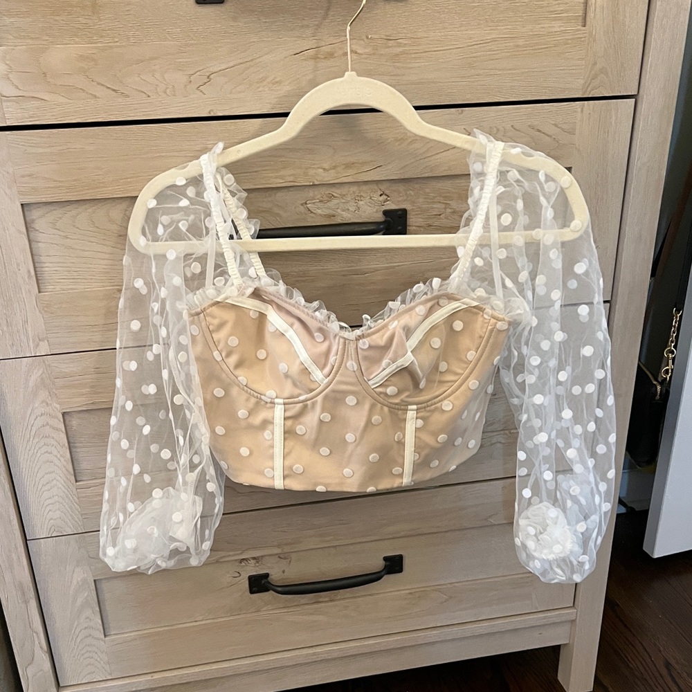 White crop top